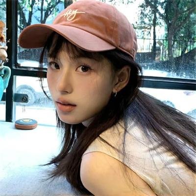 麻辣老师1这个女生有点冷